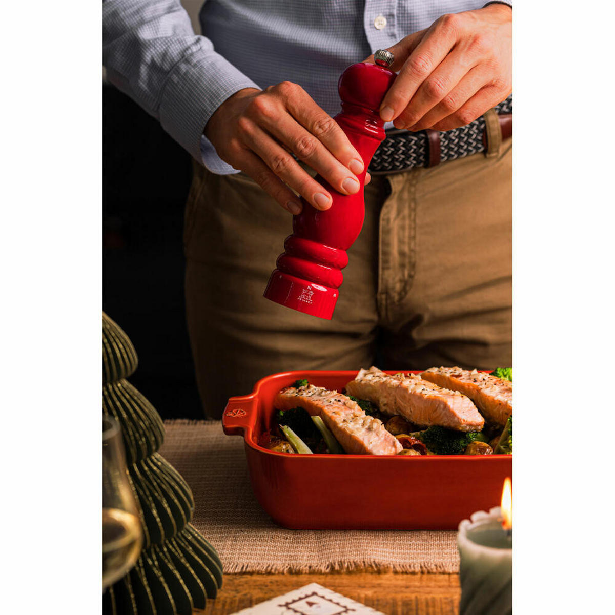 PFEFFERMÜHLE Paris uSelect 22cm Buchenholz Passionsrot Stahlmahlwerk - Rot, Holz (5.9/22/5.9cm) - PEUGEOT