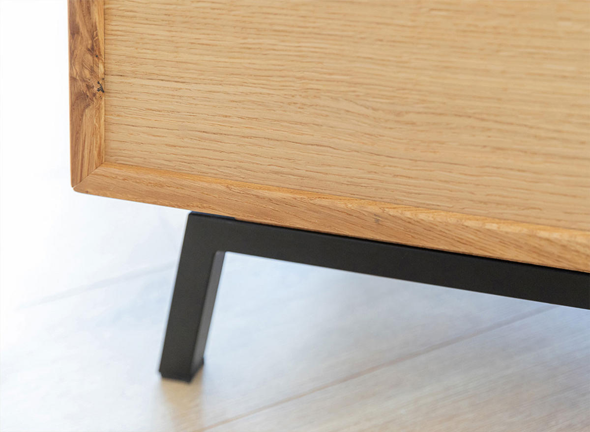 LOWBOARD Modern Loft Eiche Natur 200 / 50 / 52cm - Eichefarben/Schwarz, Holz/Metall (200/52/50cm) - Feldmann-Wohnen