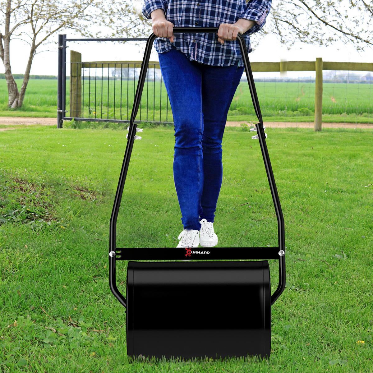 RASENWALZE DE-13732 30 L Füllvolumen mit ergonomischem Griff Schwarz - Schwarz, Metall (32/108/50cm) - ComfortXL