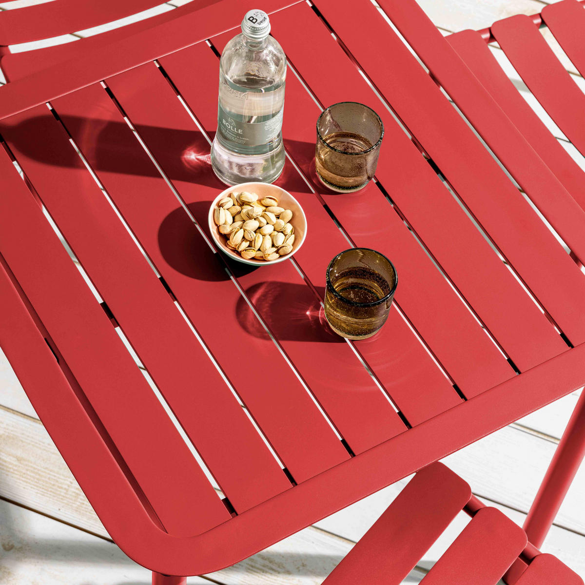 GARTENTISCH quadratisch, Rot - Rot, Metall (70/70/75cm) - Oviala