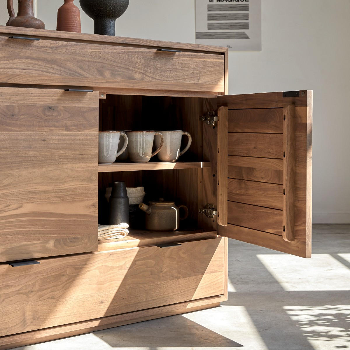 SIDEBOARD Senson Braun aus Walnuss - Braun, Holz (120/92/45cm) - Tikamoon