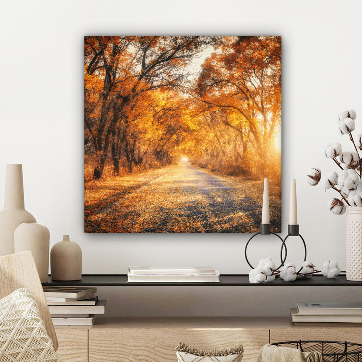 LEINWANDBILD Wald - Herbst - Bäume - Waldweg - Natur Wandbild Wohnzimmer 50x50 cm - Bernsteinfarben, Textil (50/50cm) - MuchoWow