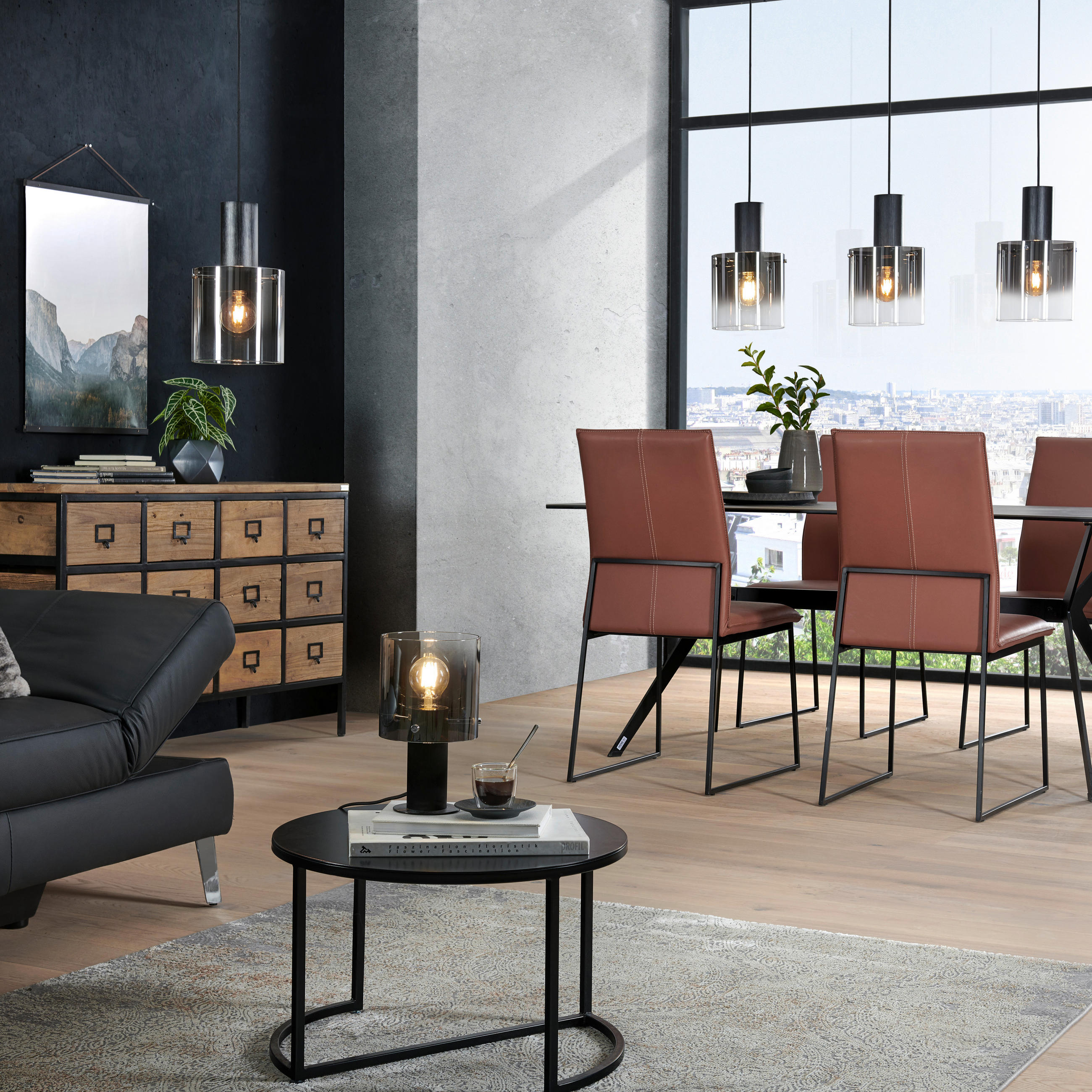 Wohn- & Esszimmer in grau und braun Tönen