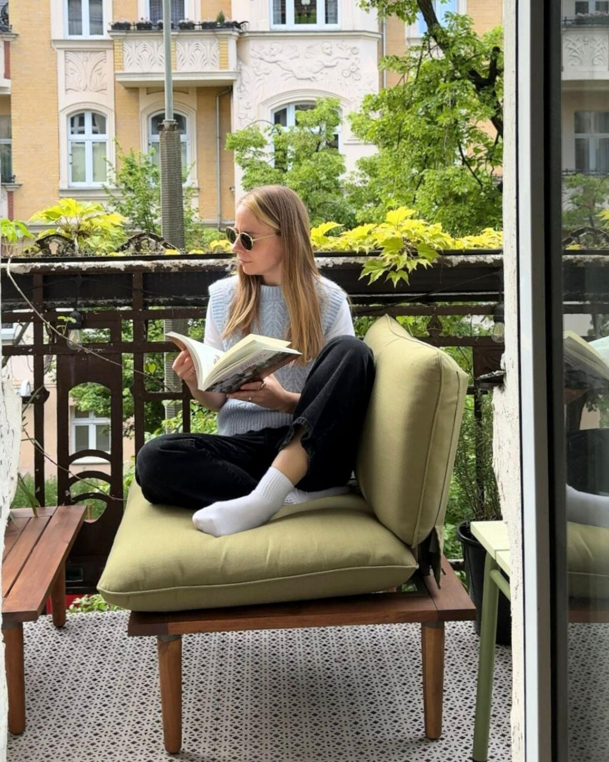 2-MÍSTNÁ POHOVKA LOUNGE SADA certifikovaná Akáciové dřevo Olivově zelená Frascati - olivově zelená, dřevo - Beliani