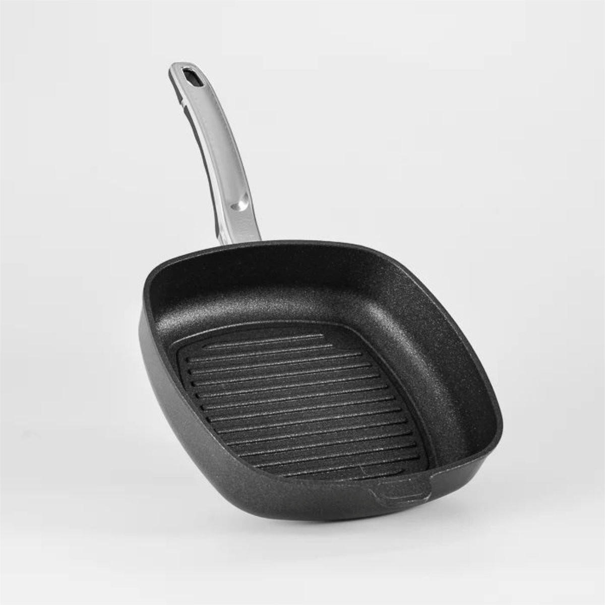 VIERECKGRILLPFANNE 28x28 cm GIGANT Newline für alle Herdarten - Schwarz, Metall (28/28/4.5cm) - BAF