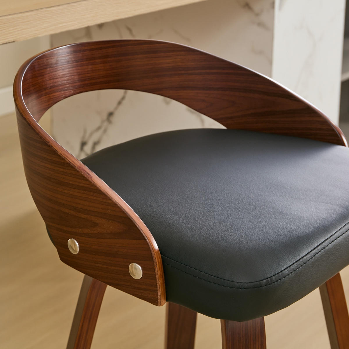 BARHOCKER 2er-Set Schwarz mit Rückenlehne und 360° Drehfunktion - Schwarz, Leder (48/77.5/46.5cm) - PANGIVO