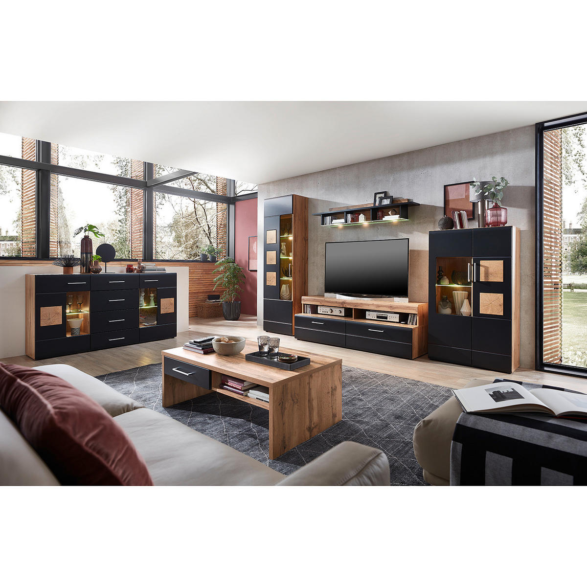 SIDEBOARD - Inkl. Beleuchtung - Matt Schwarz / Eiche Dekor - Silberfarben/Schwarz, Holzwerkstoff/Metall (170/93/40cm) - home24