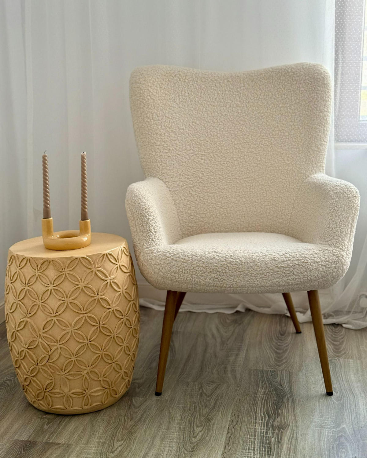 ZAHRADNÍ Přístavný stolek Beton světle béžový kulatý 33 cm Zogno - béžová, kámen (33/33/47cm) - Beliani