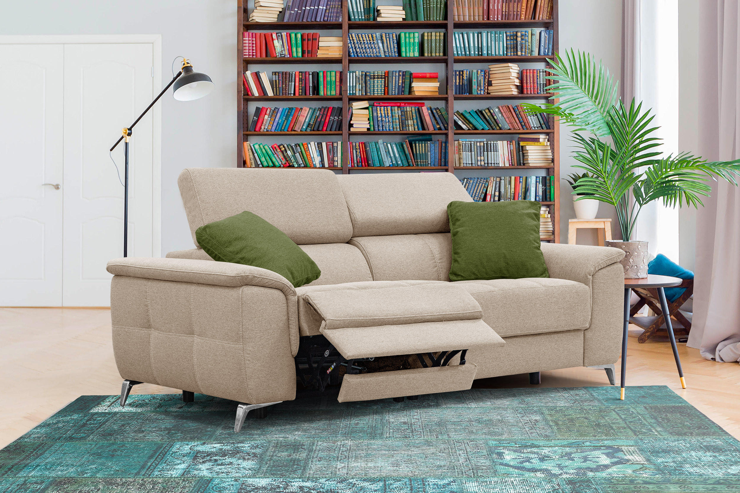 SOFA PLAUEN 3-Sitzer mit 2 Relaxfunktionen, beige - Beige/Silberfarben, Holzwerkstoff/Textil (214/83/105cm) - Courtois Laville