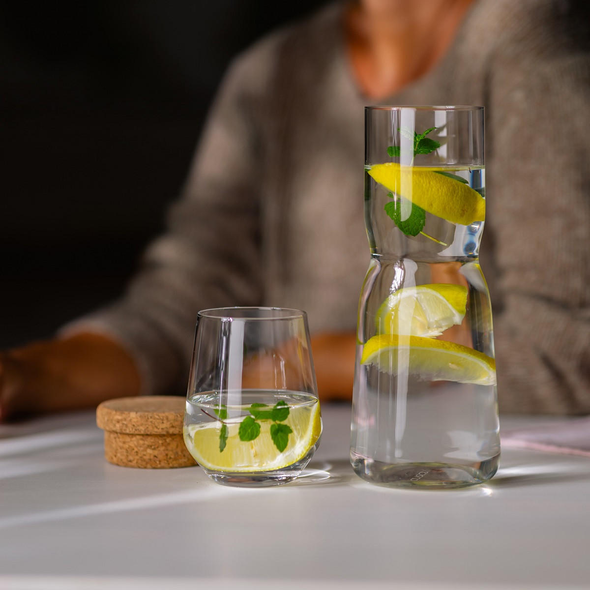 KARAFFE MIT KORK DECKEL, 1 Stk., 1000 ml - Transparent, Glas (1L) - Krosno Glass