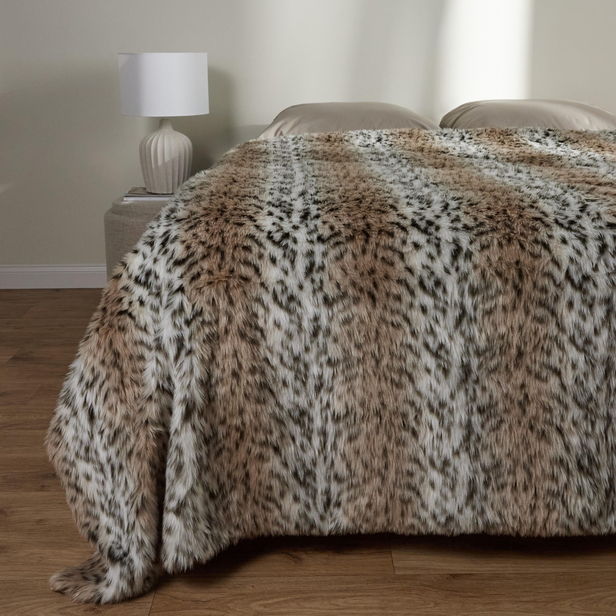 TAGESDECKE Felinzia - Beige, Textil (180/220cm) - home&you