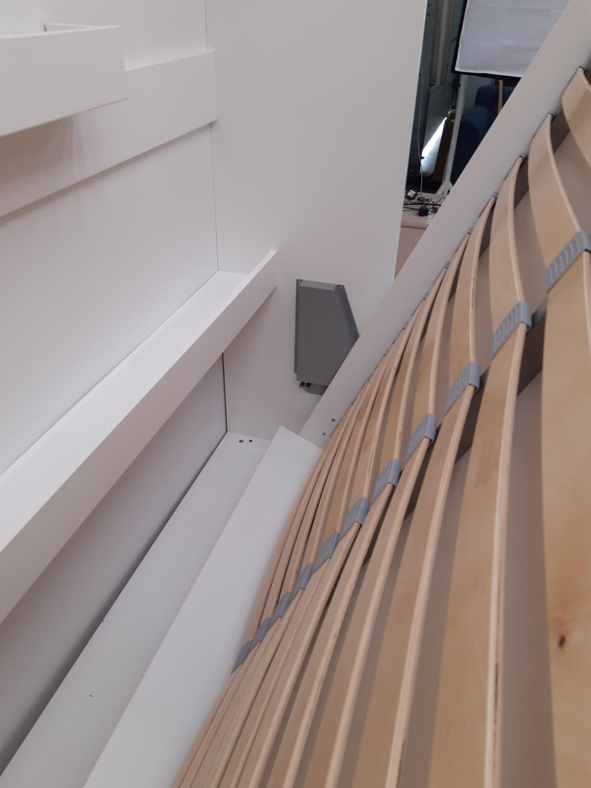 SCHRANKBETT vertikal GN 160x200 mit 2 Schränken & LED-Beleuchtung - Weiß hochglanz - 3-tlg. - Weiß Hochglanz/Schwarz, Holz/Holzwerkstoff (160/200cm) - QMM TraumMöbel