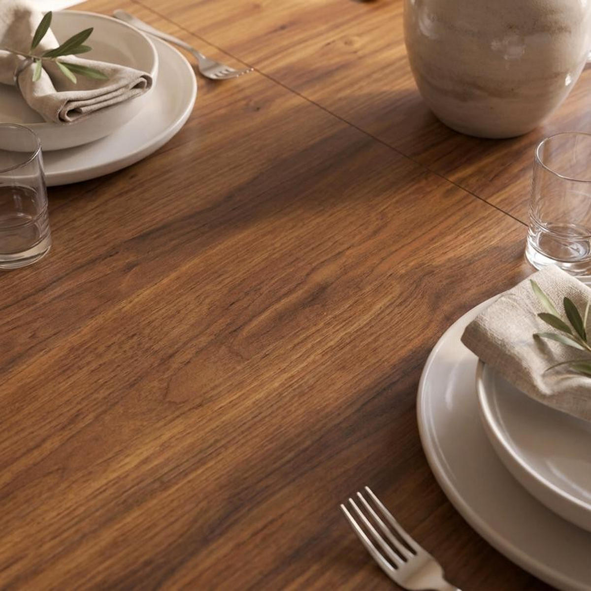ESSTISCH ausziehbar 140/180cm Metallbeine Beige und Tischplatte Nussbaum-Optik Meloe - Beige/Nussbaumfarben, Holzwerkstoff/Metall (90/140/76cm) - Sicaan