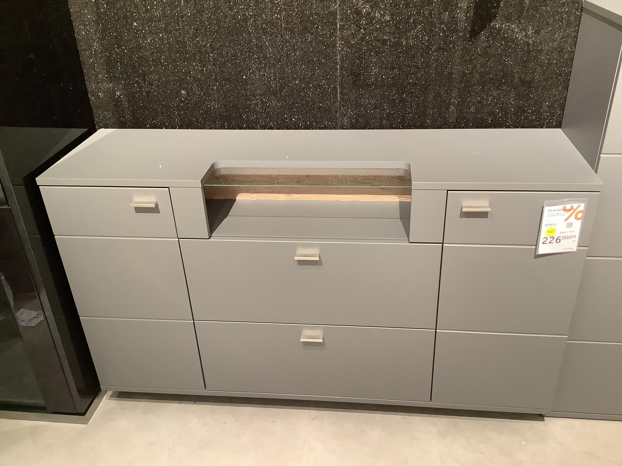 MAGON TALALÓSZEKRÉNY-BUDAÖRS OUTLET - Hom`in