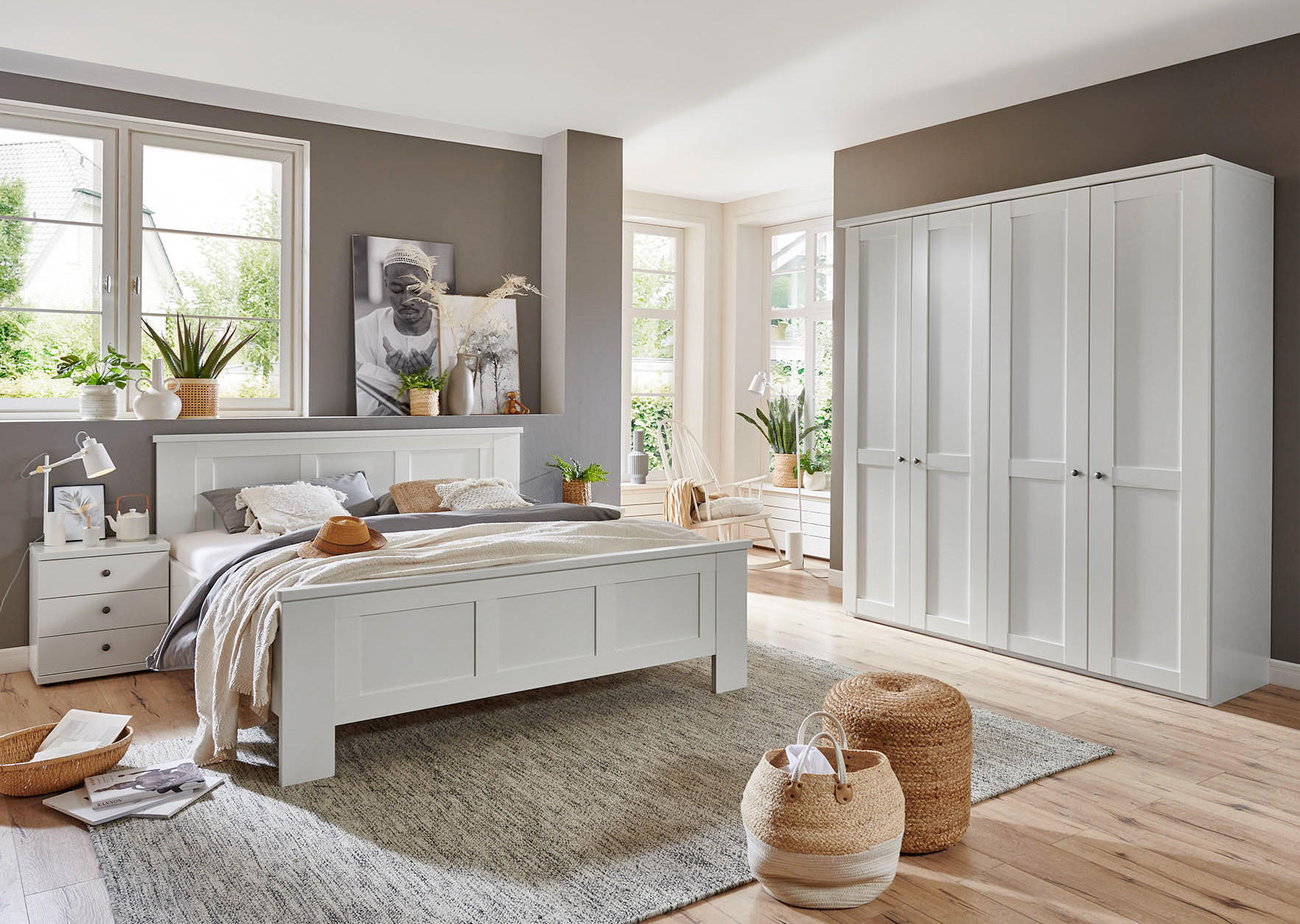 SCHLAFZIMMER Greenholm in Weiß 4 teilig mit Kleiderschrank 200cm Breite ohne Spiegel, Doppelbett 180x200cm, zwei Nachttisch - Weiß, Holzwerkstoff (80/200/120cm)