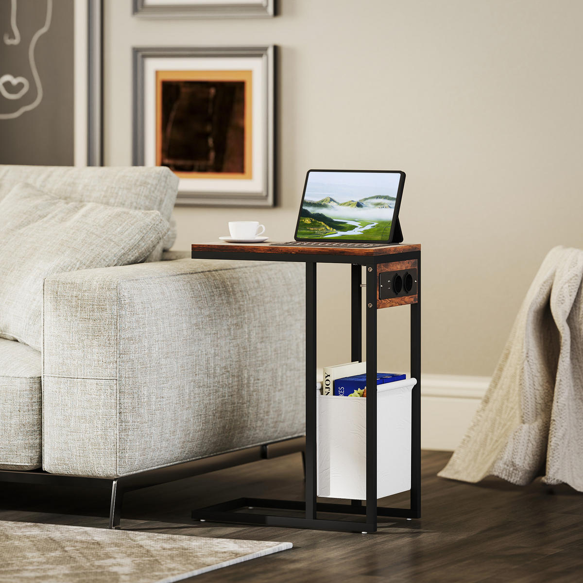 BEISTELLTISCH Couchtisch im C-Form mit Tragetasche, USB-Anschlüssen, Steckdosen - Braun, Metall (46/25/62.5cm) - HOMCOM