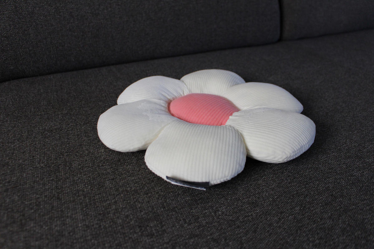 FORMKISSEN klein Blume MINNIE - Creme, Textil (30cm) - Magma Heimtexx