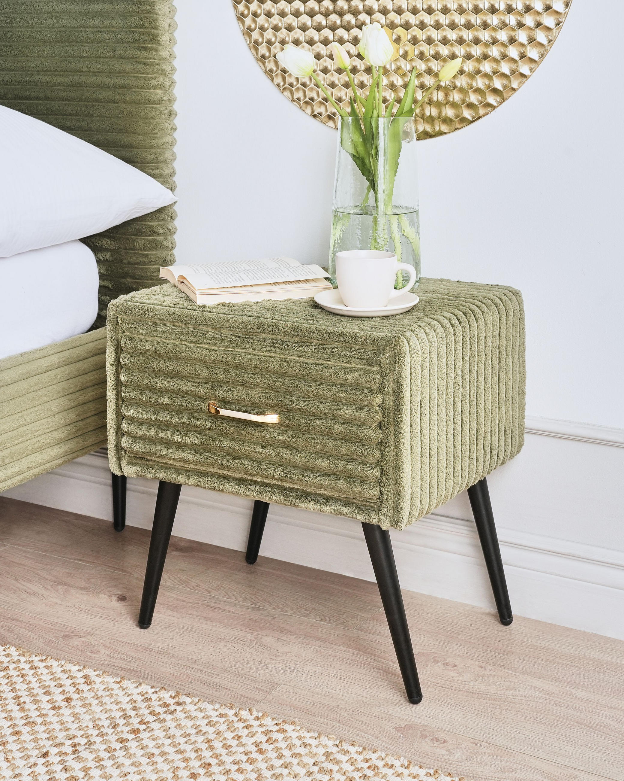 NACHTTISCH Grün/Schwarz Flayat - Schwarz/Grün, Textil (46/49/38cm) - Beliani