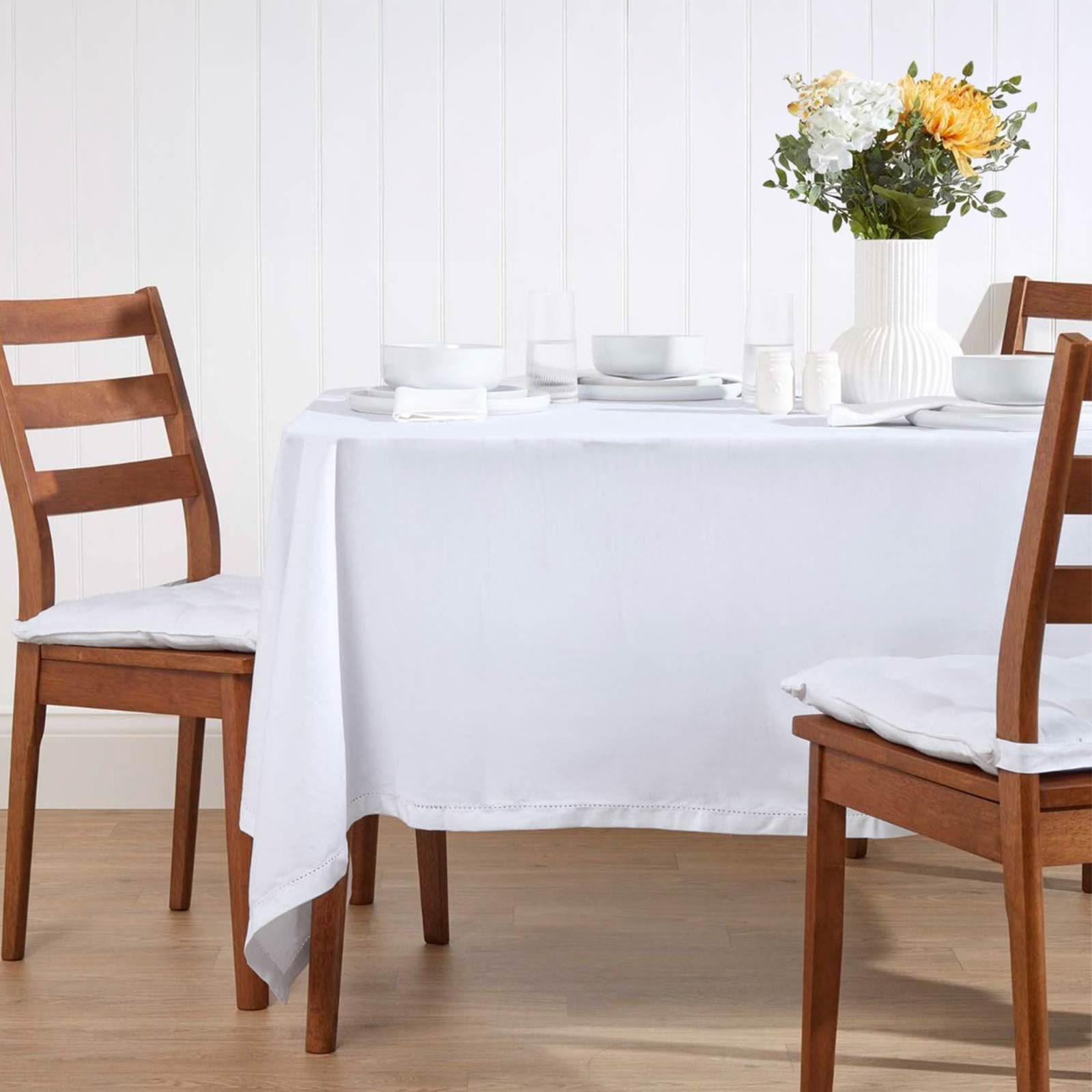 TISCHDECKE weiß 137/137 cm, 100% Baumwolle - Weiß, Textil (137/137cm) - Homescapes