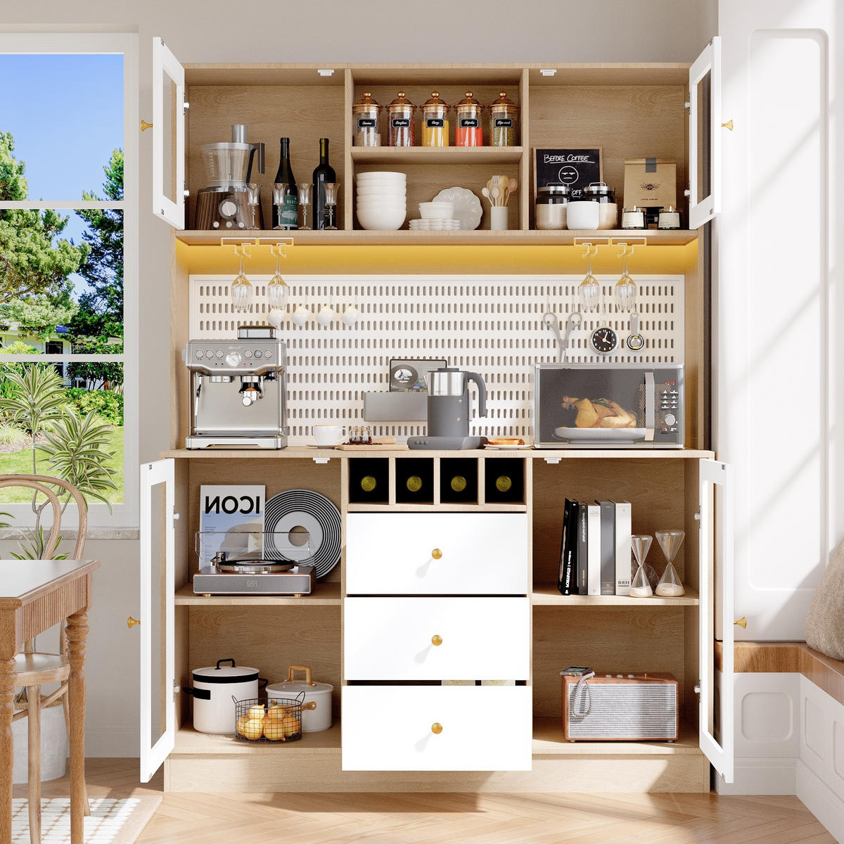 KREDENCA iz MDF-ja in stekla, 140/40/185,7 cm, bela z LED-osvetlitvijo - bela, leseni material (140/185.7/40cm) - Modenvie