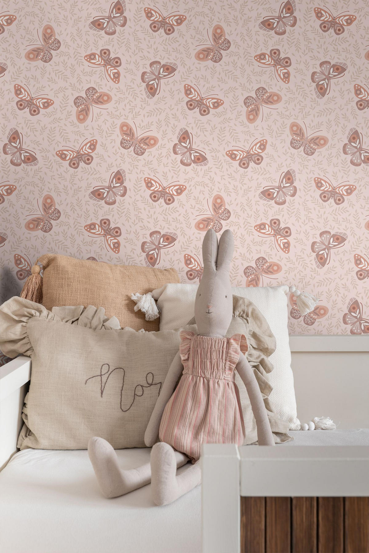 TAPETE Schmetterlinge 50 x 900 cm - Pink, Papier (50/0.1cm) - ESTAhome