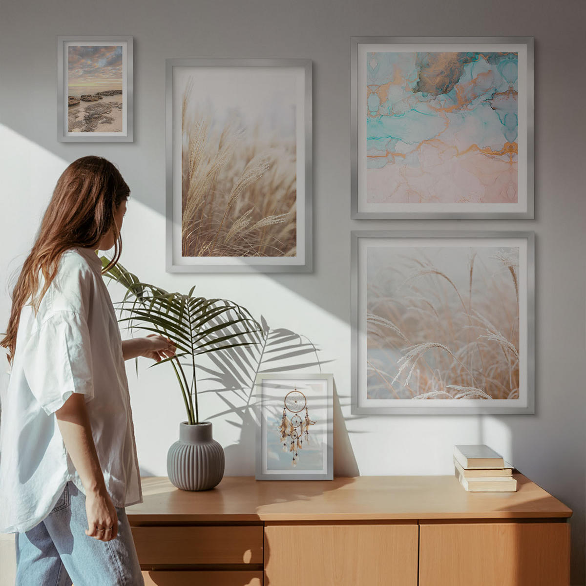WANDBILDER 5er Set - 50x50 cm & 20x30 cm & 40x60 cm Silberner Rahmen - Strand, Boot, Muscheln, Gras, Boho-Stil - Silberfarben, Kunststoff (40/60cm) - ArtPrintCave