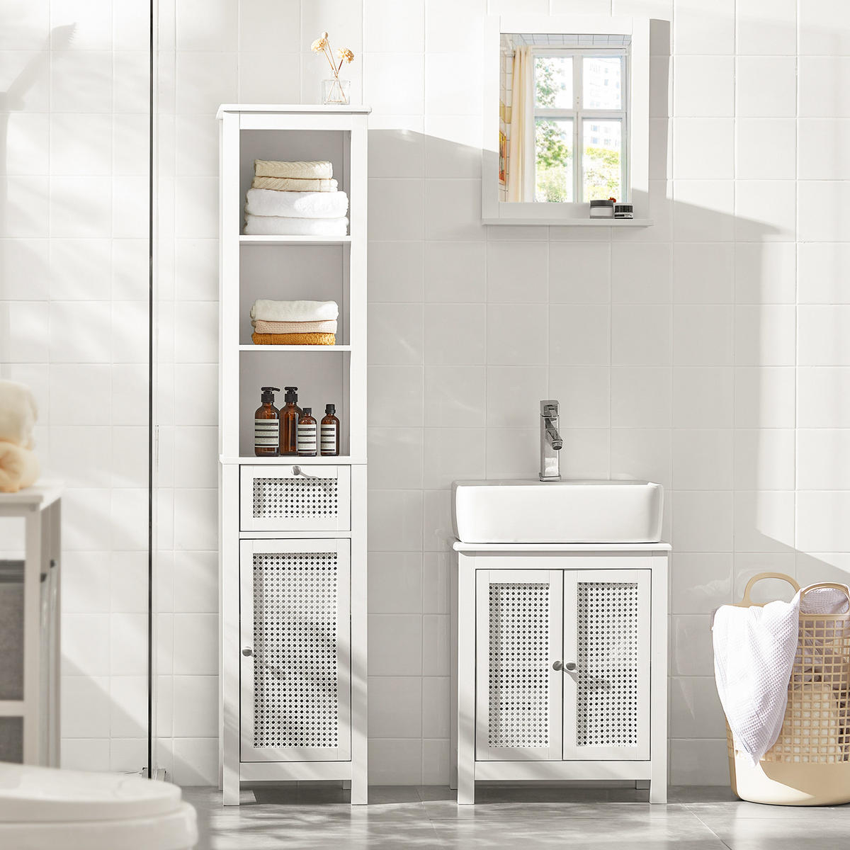 HOCHSCHRANK Weiß - Weiß, Holzwerkstoff (35/161/32cm) - SoBuy
