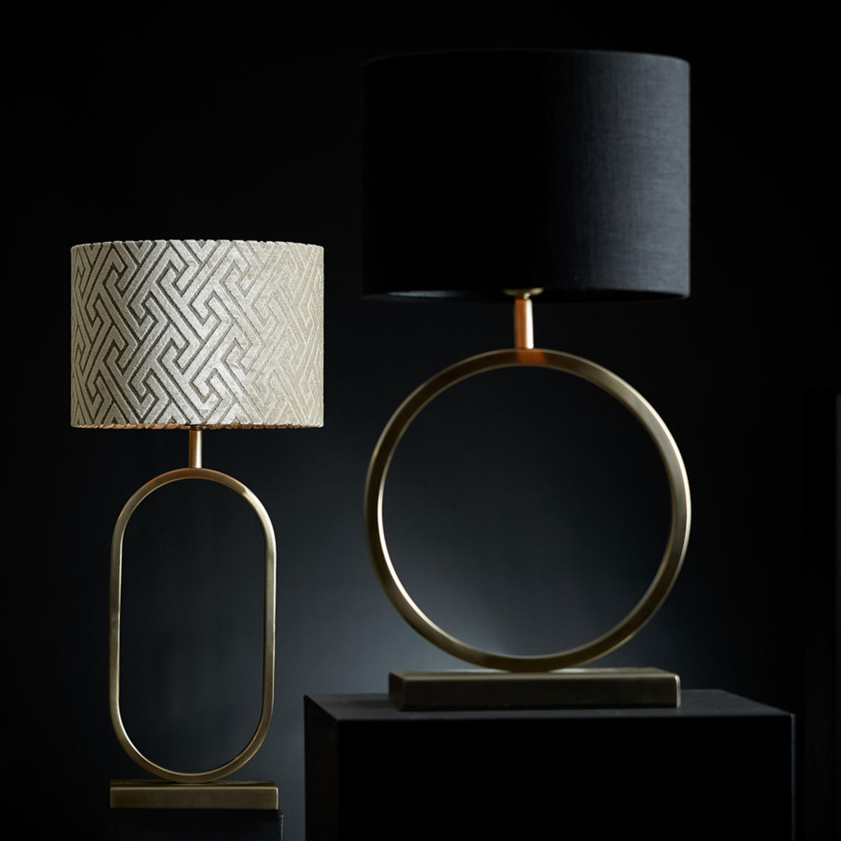 LAMPENFUSS Liva Gold Ø30/42 cm - Goldfarben, Metall (30/13/37cm) - Light & Living