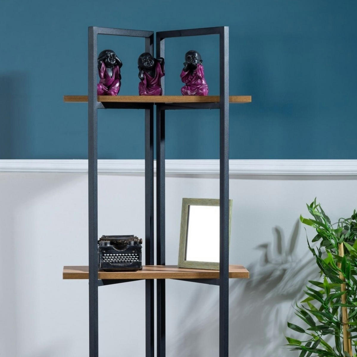 STANDREGAL Bjerringbro - Walnussfarben/Schwarz, Holzwerkstoff/Metall (55/150/24cm) - [en.casa]