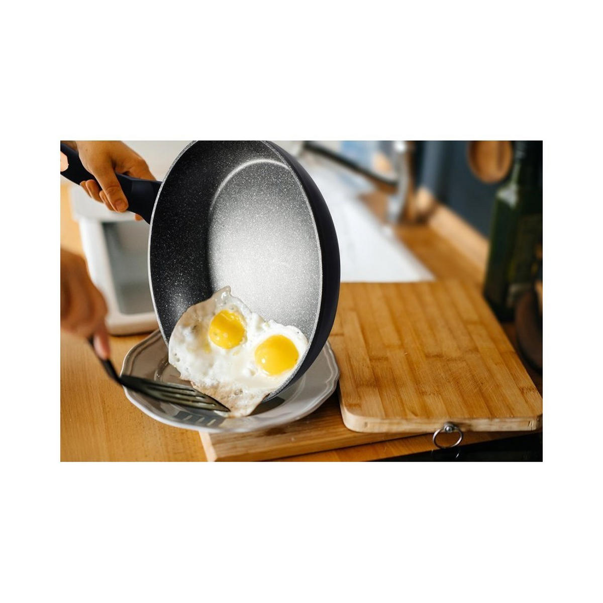 PFANNE Schwarz 28/28/5.2 cm BH1635 - Schwarz, Metall (28cm) - Berlinger Haus