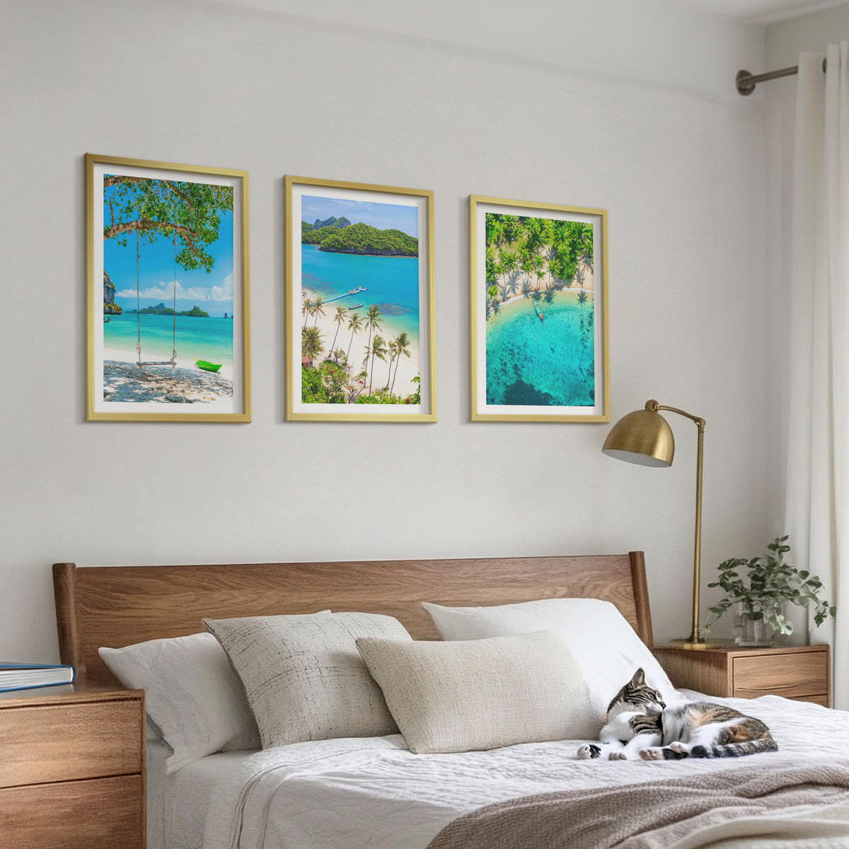 WANDBILDER 3er Set - 40x60 cm Goldrahmen - Strände, Palmen, klares Wasser - Goldfarben, Kunststoff (40/60cm) - ArtPrintCave