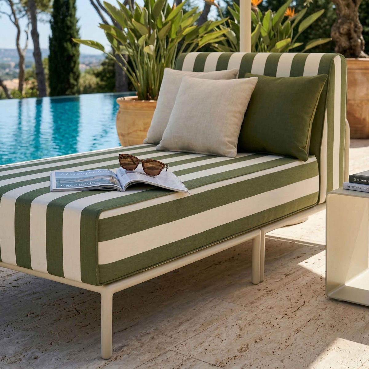 CHAISELONGUE, Kakigrün - Grün, Textil (72/78/153cm) - Oviala