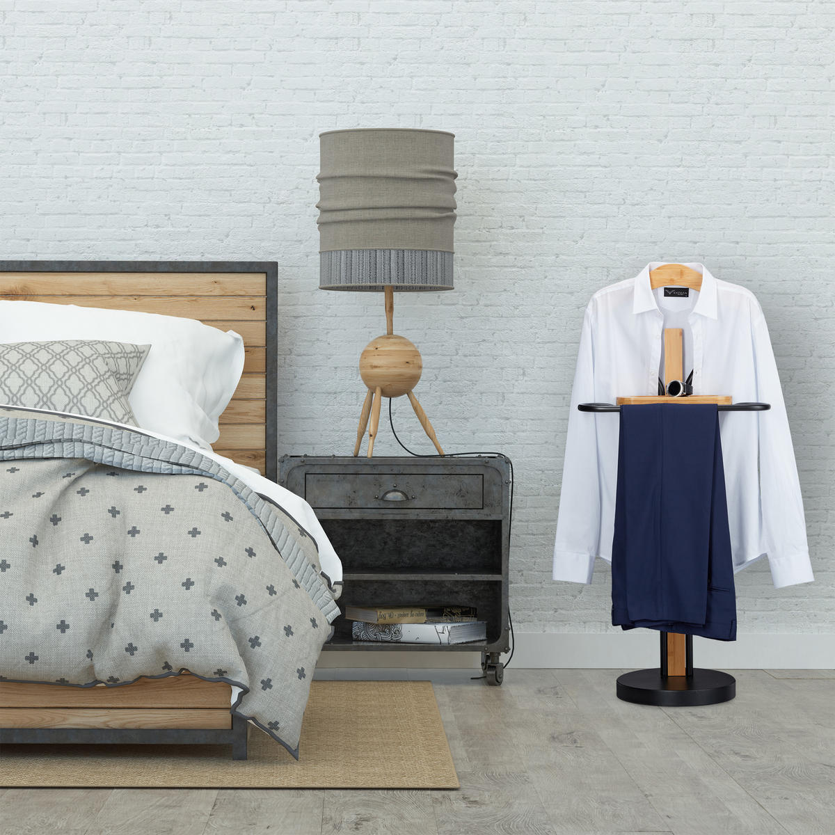 HERRENDIENER - Hellbraun, Holz/Metall (48/109/30cm) - Relaxdays