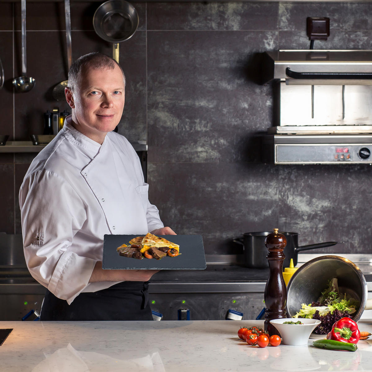 8xSCHIEFERPLATTE - Anthrazit, Stein (26/1/16cm) - Relaxdays