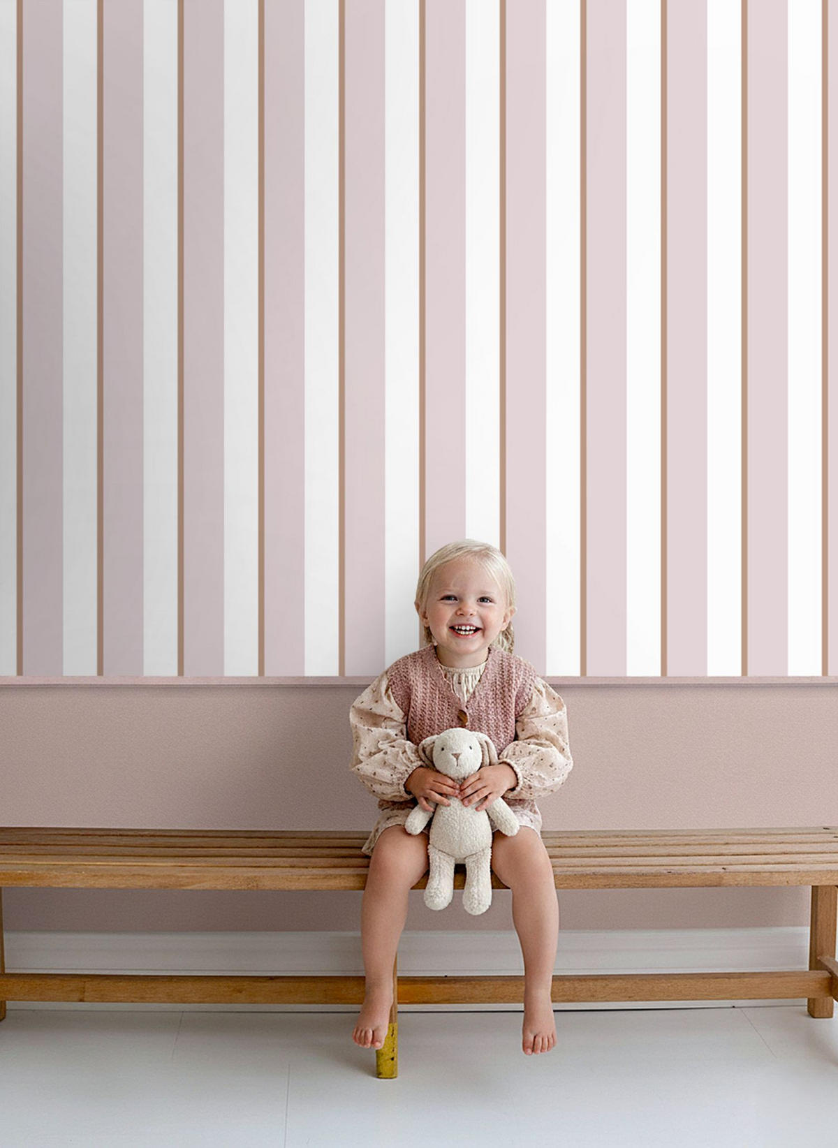 TAPETE Streifen 50 x 900 cm - Lila, Papier (50/900cm) - ESTAhome