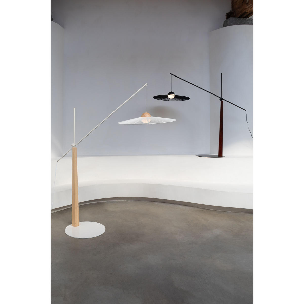 STEHLAMPE Belle Schwarz - Schwarz, Metall (180/65/200cm) - Zuiver