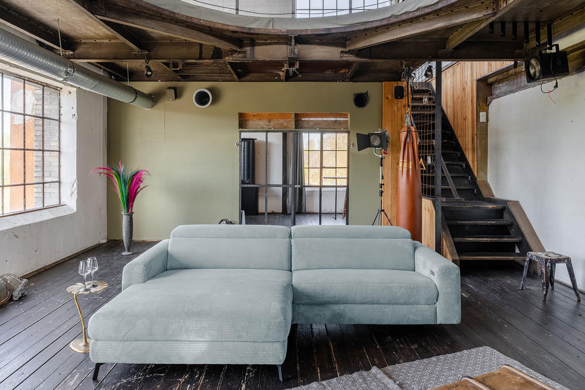 ECKSOFA LAISKA Hellblau Cord Relaxfunktion - Schwarz/Hellblau, Textil/Metall (282/177cm) - KAWOLA