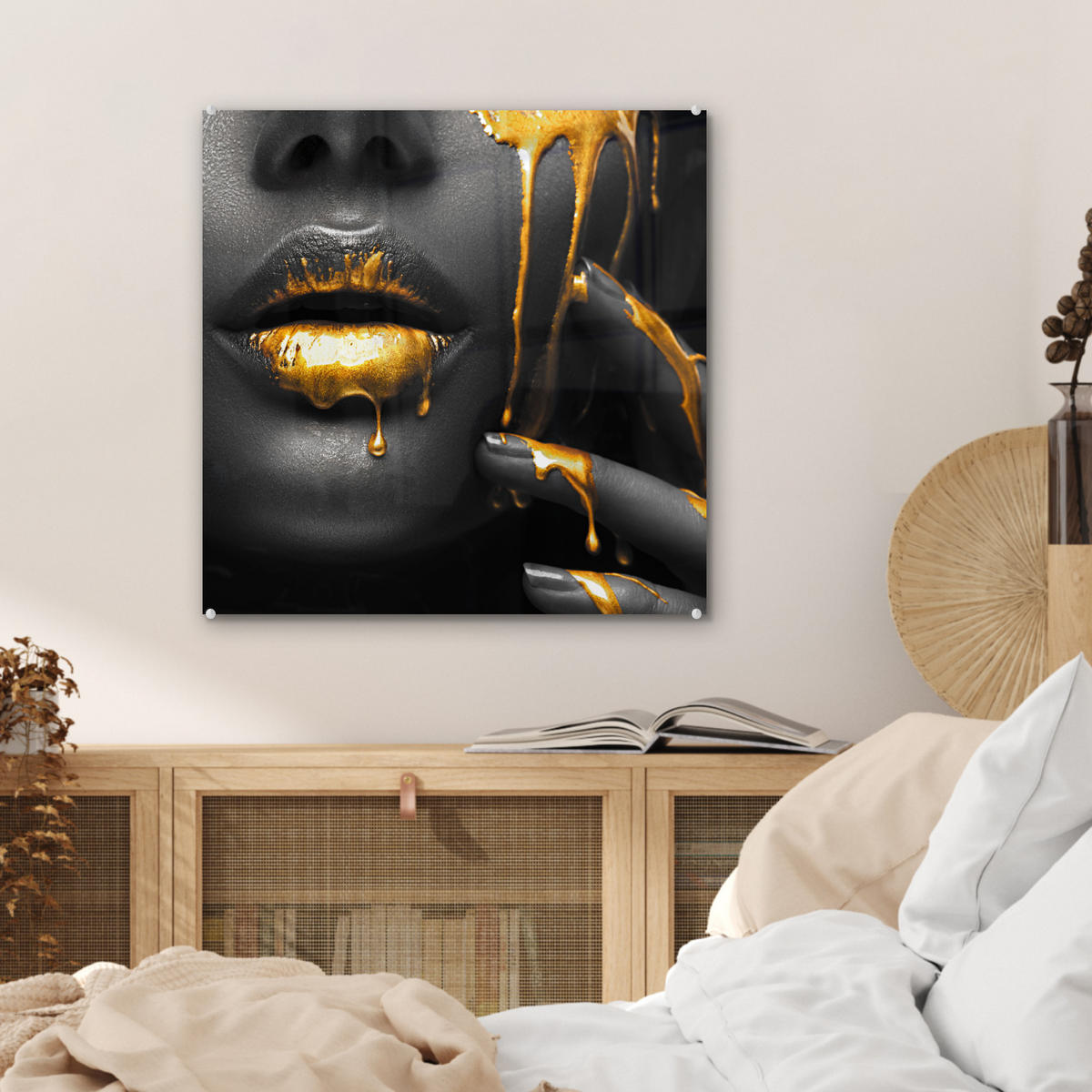 ACRYLGLASBILD Frau - Schwarz - Gold - Gesicht - Lippen 50x50 cm - Goldfarben, Glas (50/50cm) - MuchoWow