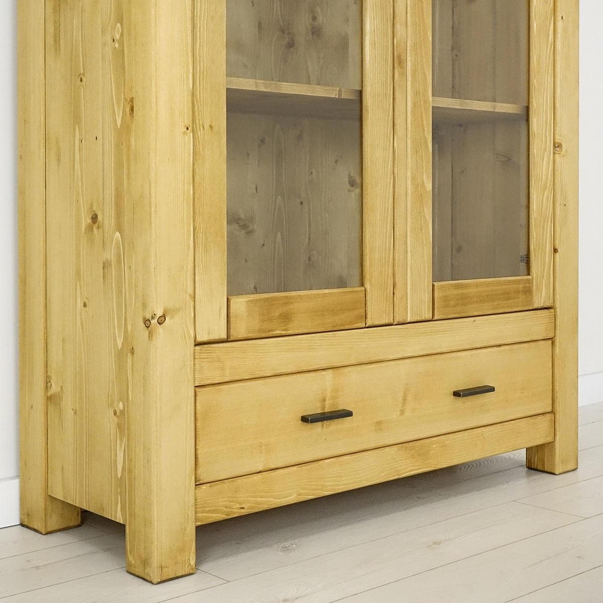 VITRINE aus Massivholz Sara - Honig, Holz (110/195/40cm) - Seart