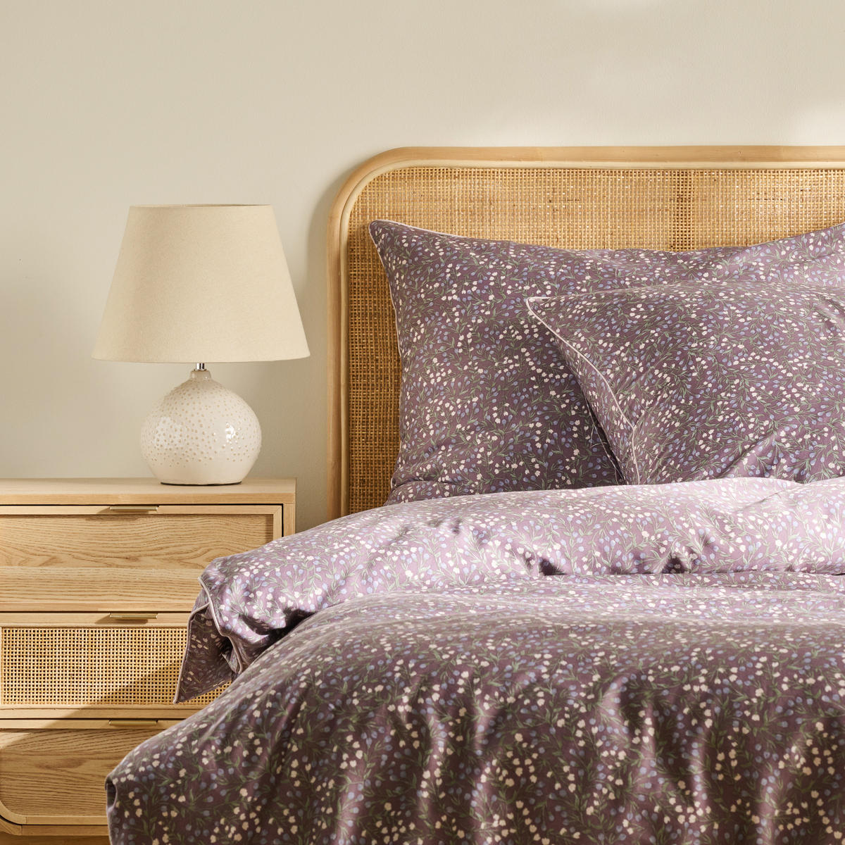 BETTWÄSCHE Crisenta - Violett, Textil (200/220cm) - home&you