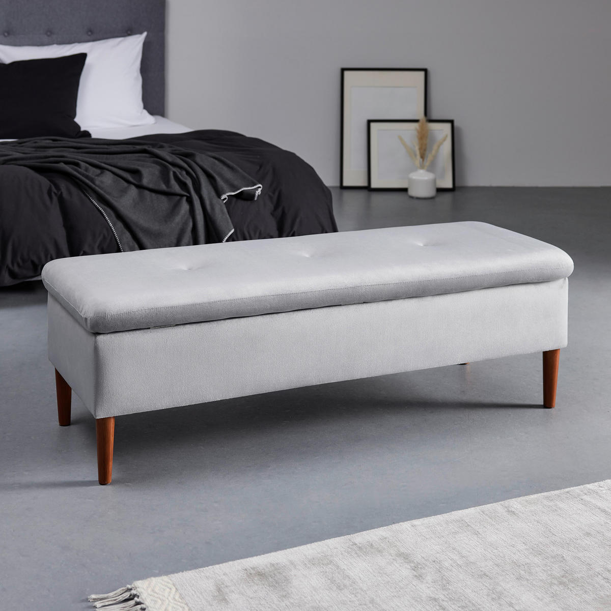 HOCKERBANK Jessy Hellgrau Samt Gepolstert mit Stauraum - Hellgrau, Holz (150/50/55cm) - Bessagi Home