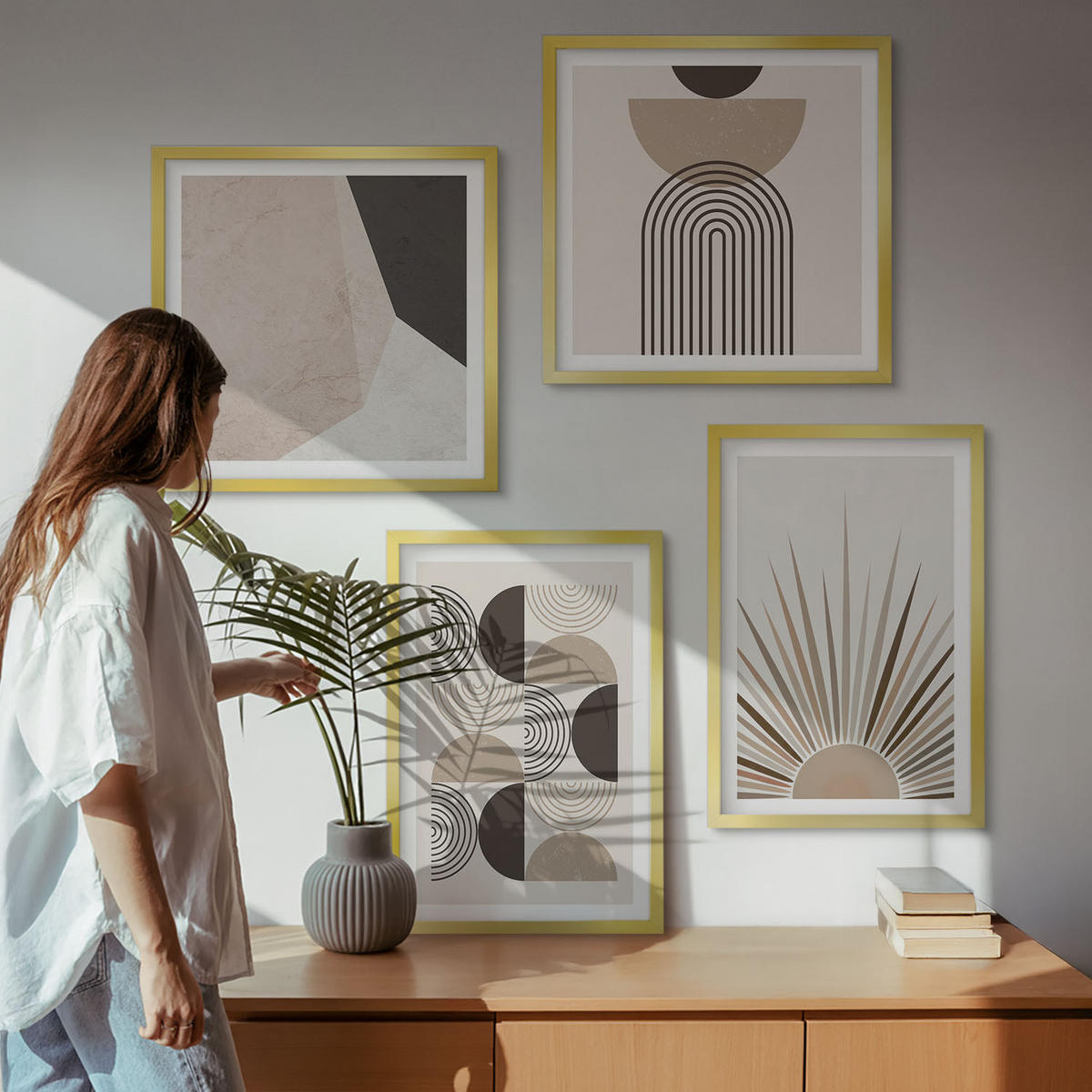 BILDER SET 4er Set - 50x50 cm & 40x60 cm Goldrahmen - Abstrakte beige und braune Formen - Goldfarben, Kunststoff (50/50cm) - TULUP