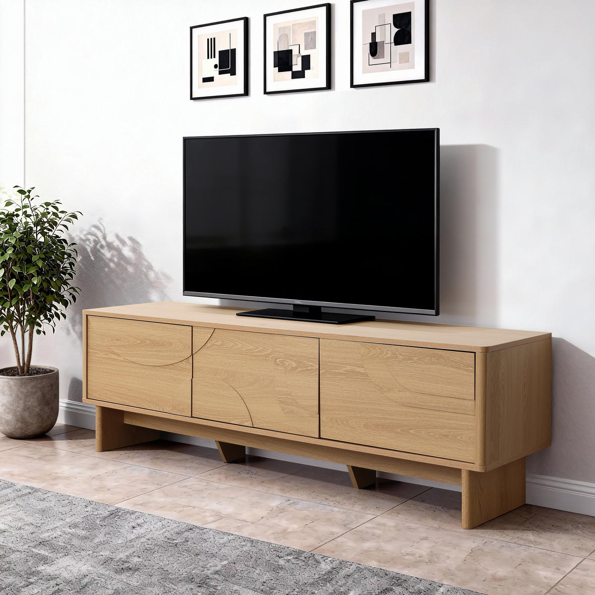 TV Lowboard Holz mit 3 Türen und Stauraum, B150 x T40 x H48 cm - Eichefarben, Holzwerkstoff (150/48/40cm) - Hometopia