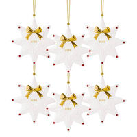 ORNAMENTE STERN 2026 Christmas Classics weiß-gold 0,9 x 11,3 x 11,3 cm 6er Set - Goldfarben/Weiß, Keramik (11.3/11.3/1cm) - Villeroy & Boch