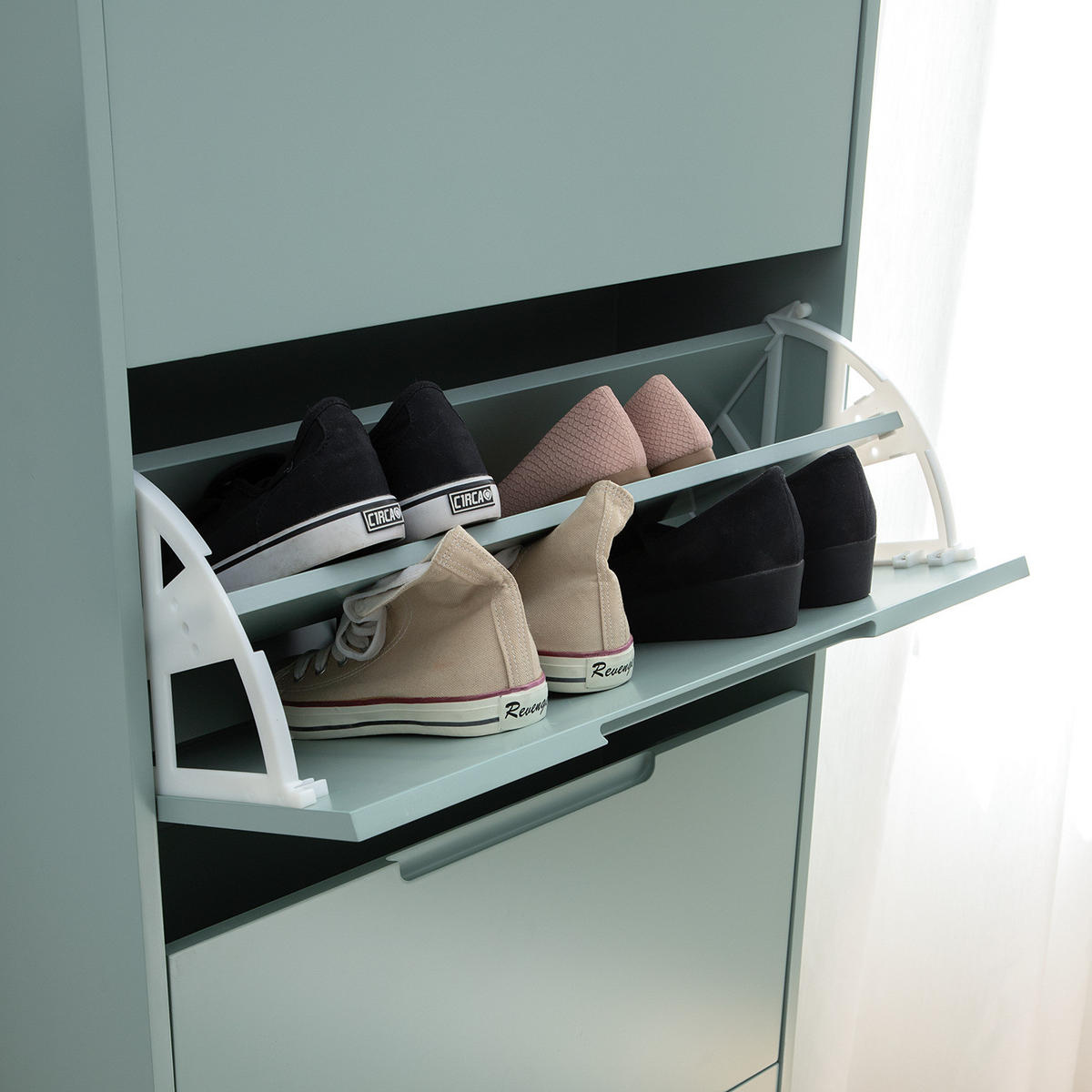 SCHUHKIPPER - Eichefarben/Mintgrün, Eichenholz/Holz (63/162/24cm) - home24