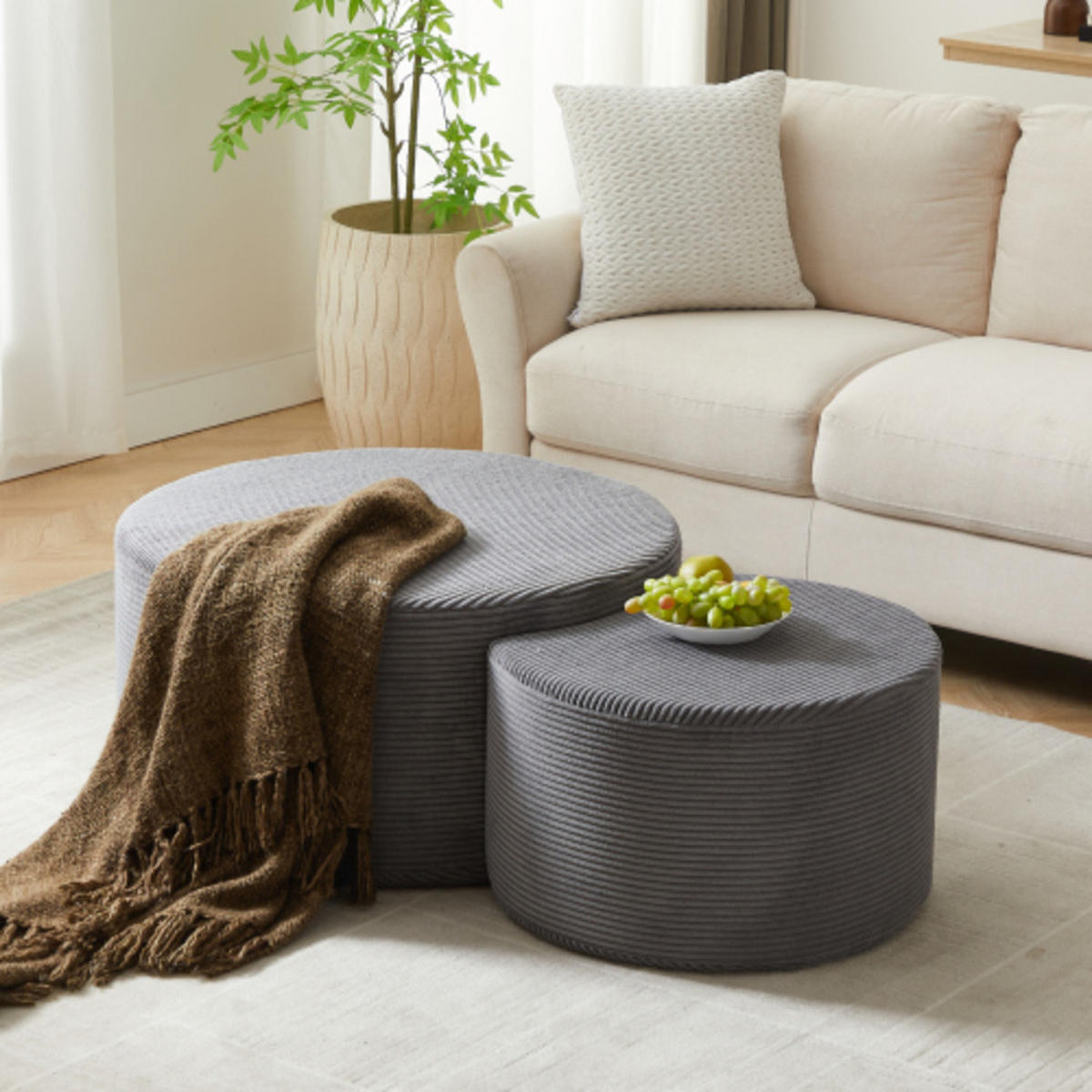 COUCHTISCH Set 2-teilig grau mit gepolstertem Design - Grau, Holzwerkstoff (127/81/40cm) - OKWISH