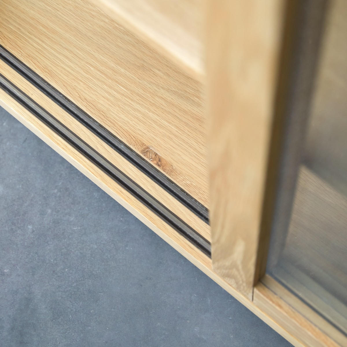 GESCHIRRSCHRANK Adel Natur aus Eiche - Naturfarben, Holz (110/180/45cm) - Tikamoon