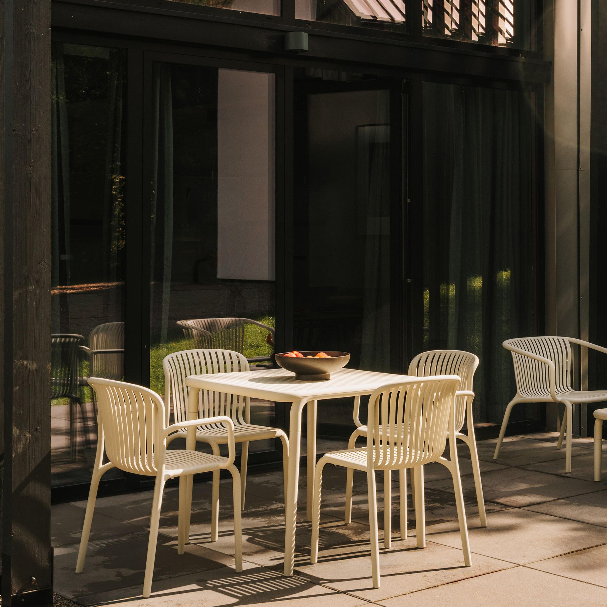 GARTEN ESSGRUPPE FICCARI, Gartenmöbel-Set 5-tlg, Beige - Beige, Kunststoff - KONSIMO®