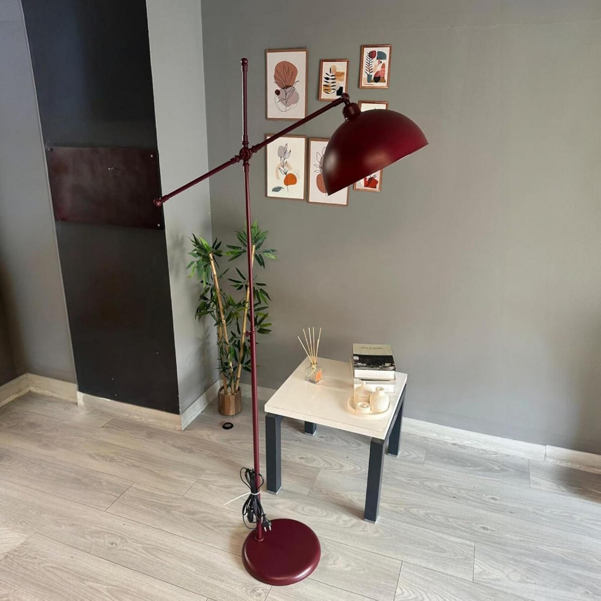 STEHLAMPE Stelan aus Metall mit E27, verstellbarer Lampenschirm - Bordeaux, Metall (37/37/171cm) - Bamyum