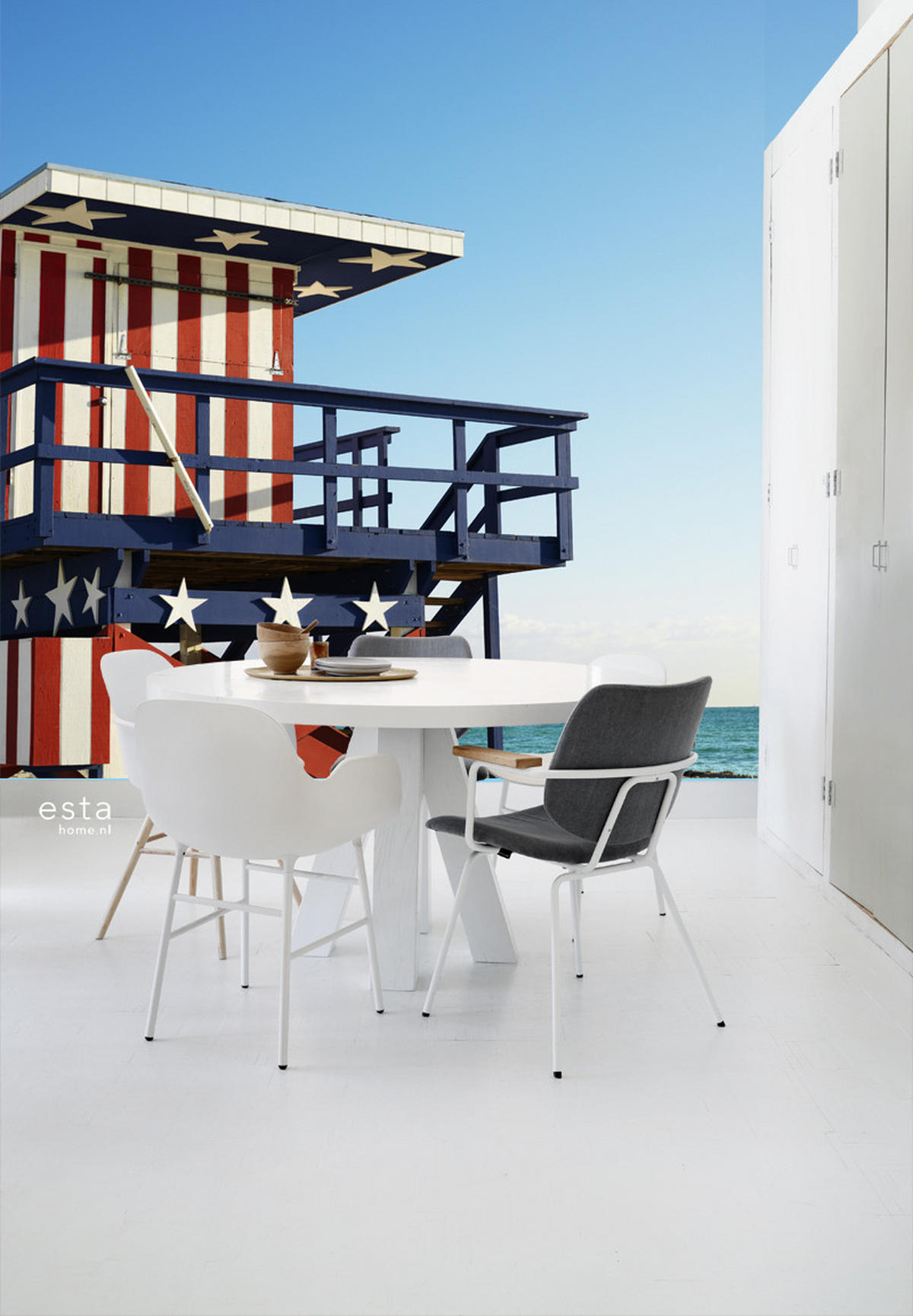 FOTOTAPETE Strandhaus-Motiv 250 x 279 cm - Rot, Papier (250/279cm) - ESTAhome